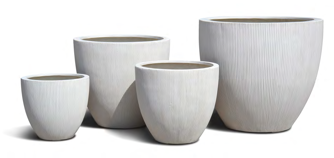 Pflanzkübel Low Egg Pot – Eschbach Vertical Lines mit vertikaler Rillenstruktur