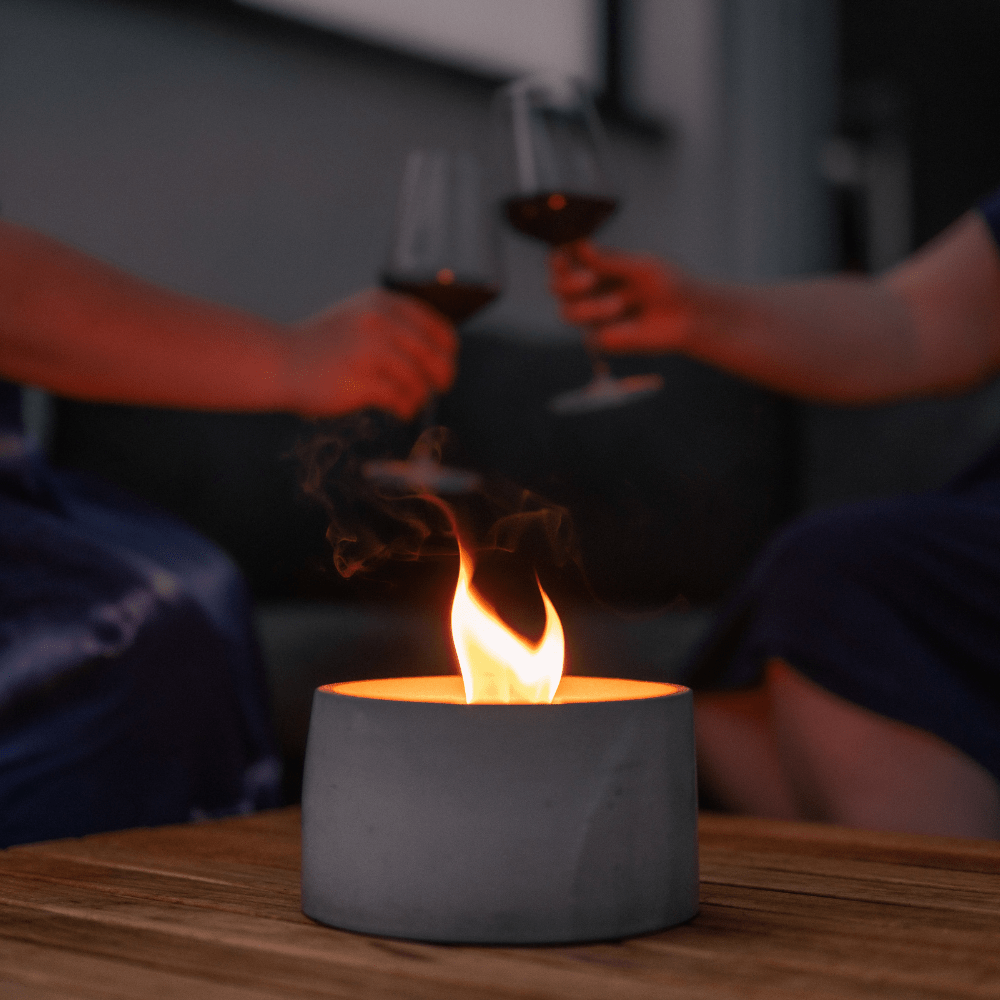 Manubeton FIRE Cozy DEAL mit flauschigem, warmem Feuer-Design für eine gemütliche Atmosphäre in Ihrem Zuhause