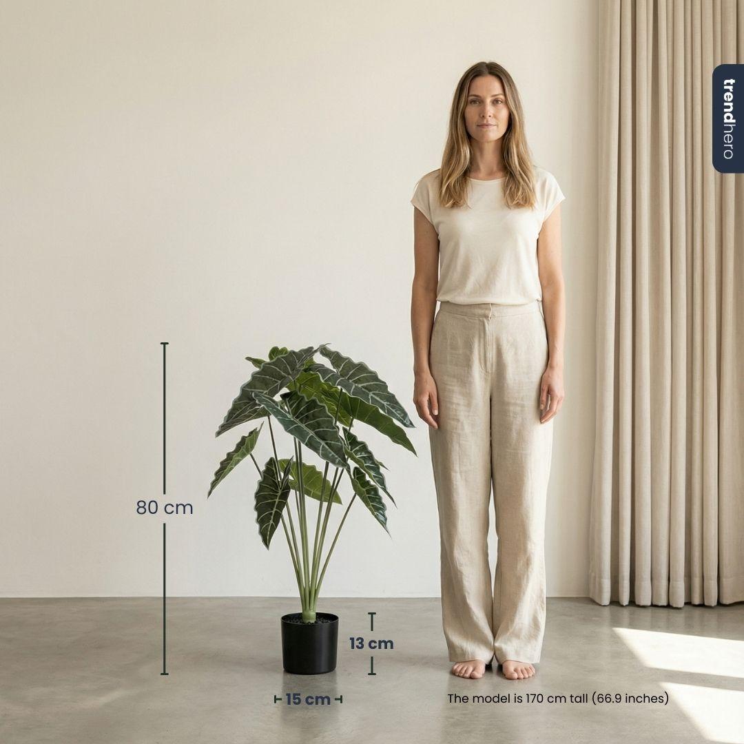 Kunstpflanze Alocasia von Everspring, 80 cm hohe grüne Pflanze mit großen Blättern, dekorativ für Innenräume.