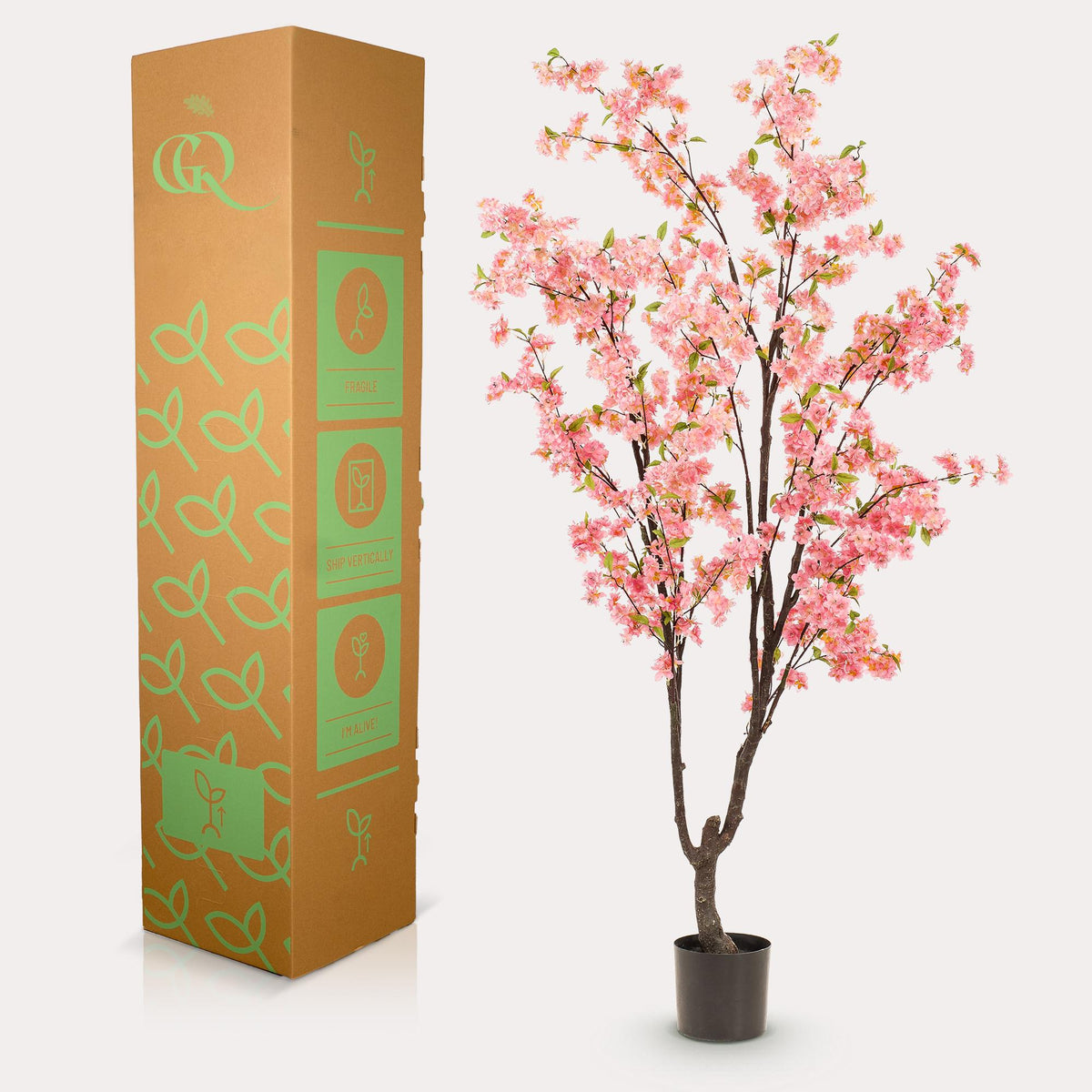 Künstliche Kirschblütenpflanze von Everspring, rosa, 210 cm hoch, mit blühenden Zweigen und grünen Blättern.