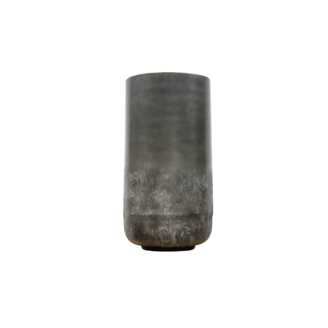 Everspring Elisa Mystic Earth Vase als hübscher Blumentopf in zwei Größen, mit natürlichem Design und erdigen Farbtönen.