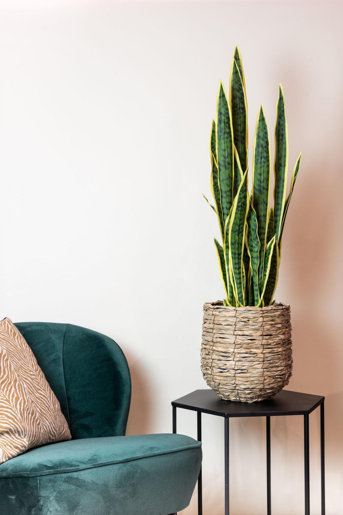 Kunstpflanze Sansevieria trifasciata, 97 cm hoch, Everspring, grüne Zimmerpflanze mit langen Blättern, realistische Kunststoffpflanze