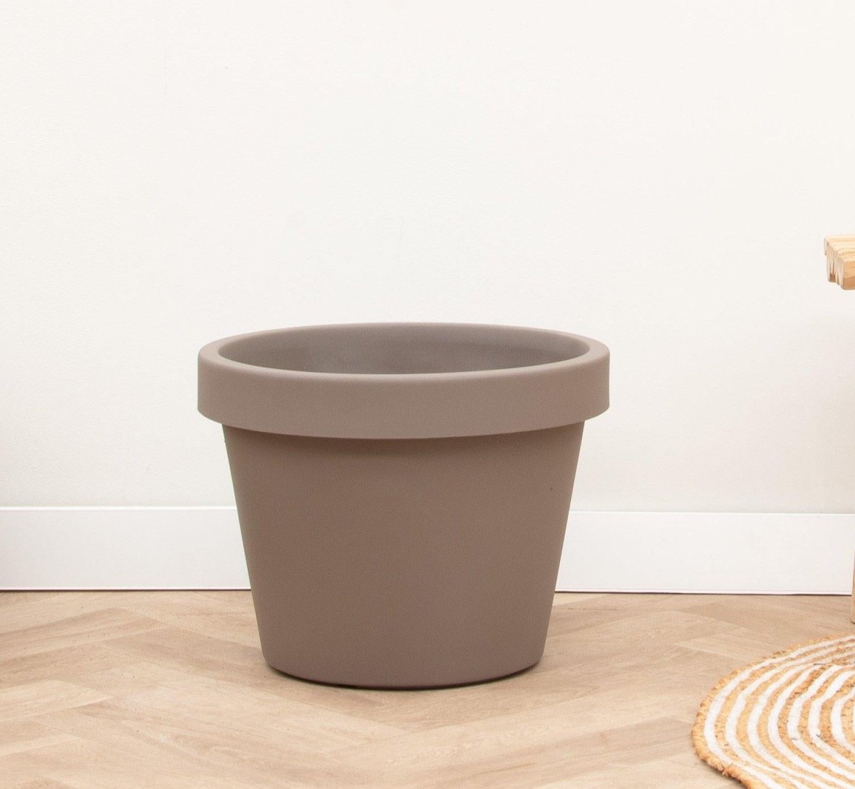 Lira Tortora - D85 x H76 - Wurzelwerk Design