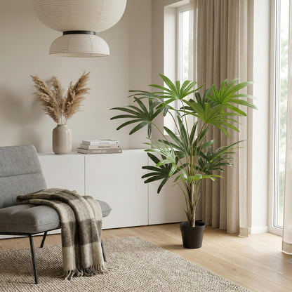 Künstliche Rhapis-Pflanze von Everspring, 120 cm hoch, detailreiche Nachbildung mit grünen Blättern und braunem Stamm.