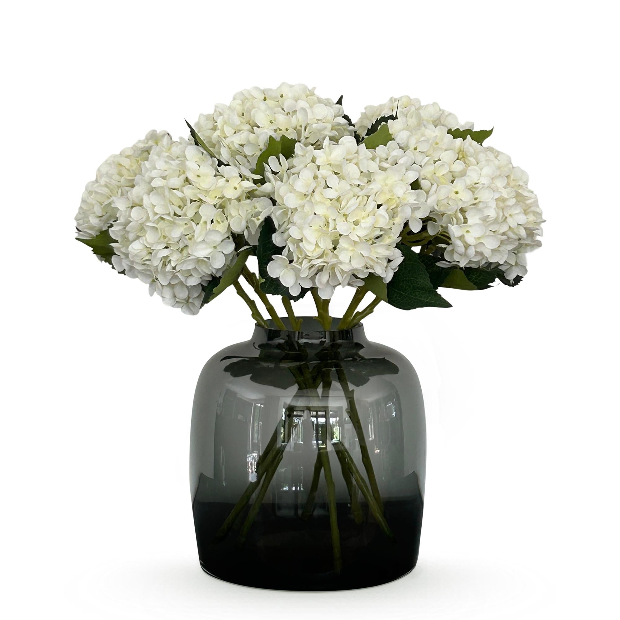 Weiße Hortensienblüten als künstliche Blumen von Everspring, 8 Stück, 52 cm lang, detaillierte Nachbildung für Dekor.