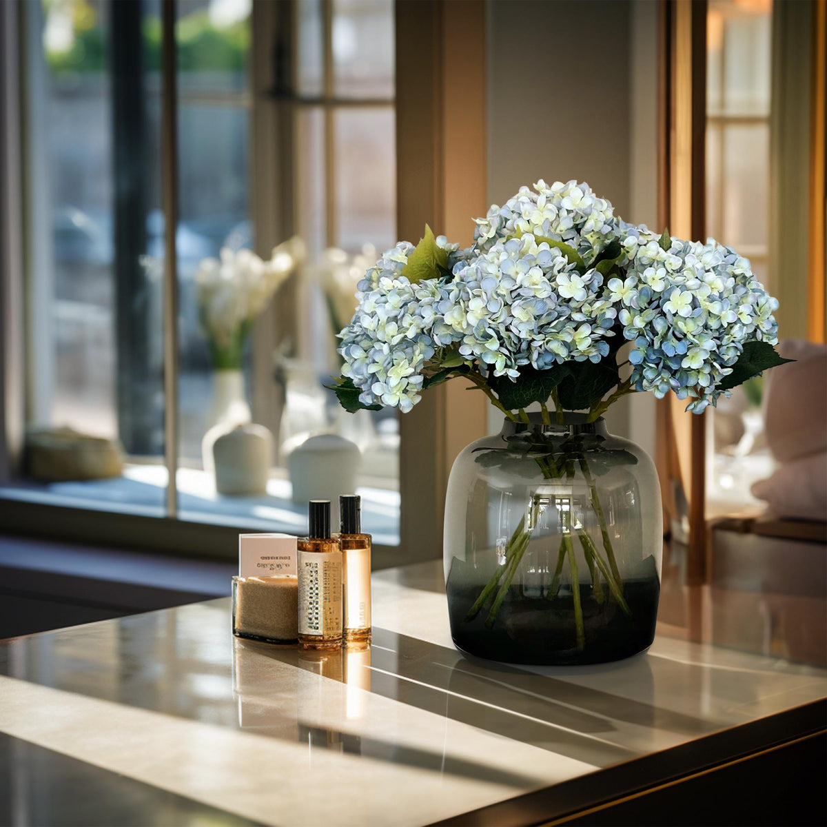 Künstliche Hortensienblüten in Blau, 8 Stück, Everspring, 52 cm hohe, realistisch aussehende Blumen für Dekorationen