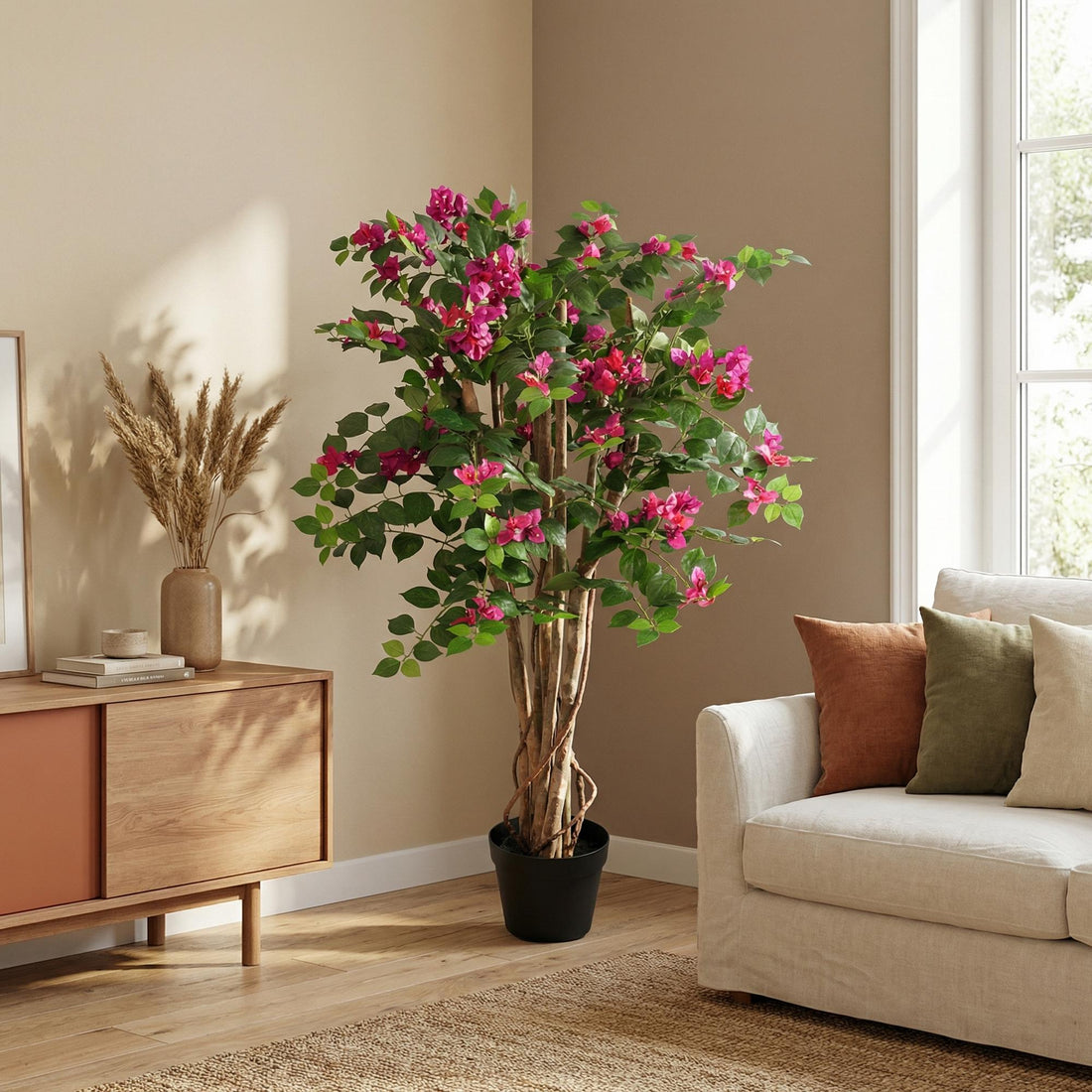 Kunstpflanze Bougainville, 120 cm, Everspring, detailreiche, grüne Pflanze aus Kunststoff mit bunten Blüten.