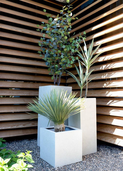 Topf Grigio Cube Antique White - D50 x H50 - Wurzelwerk Design